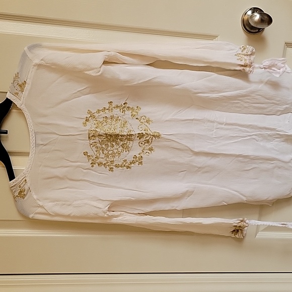 Top - Picture 4 of 4